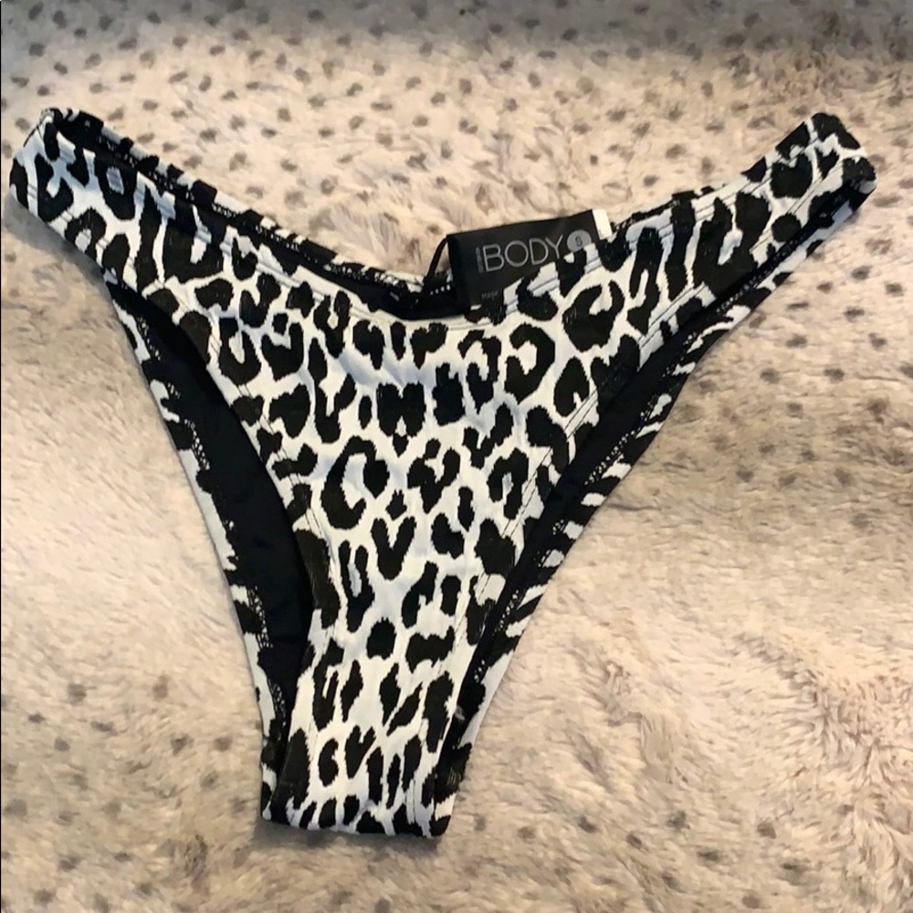 Cotton:on Body swim bottoms